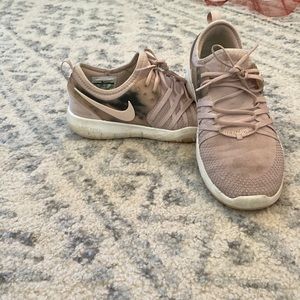Nike Free Sneakers Size 7